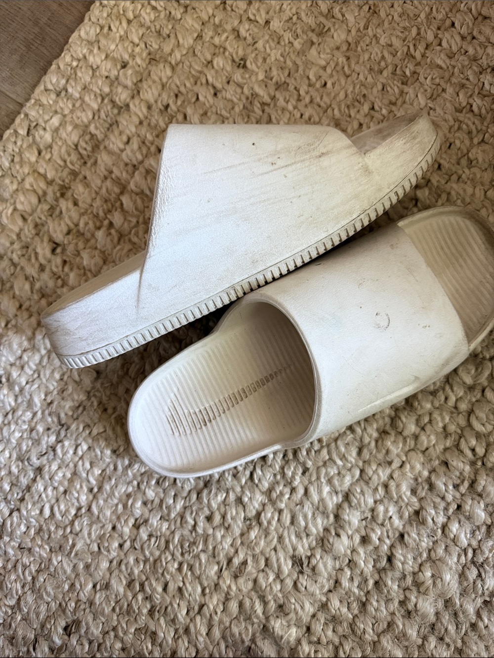 Nike White Men's Slide Sandals - Simple Pool Slides